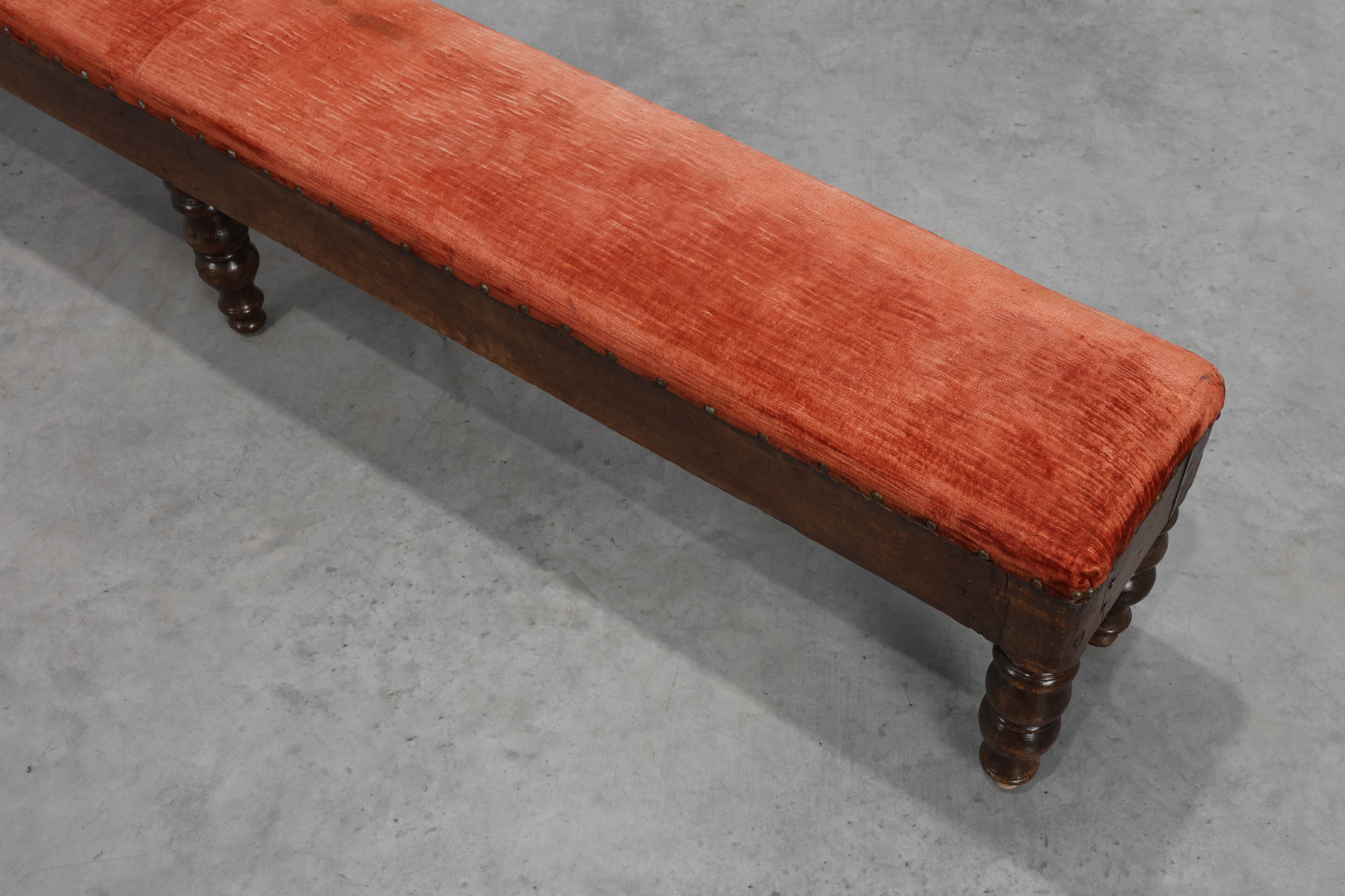 Large 18th‑Century Oak Bench with Velvet Upholstery, Francethumbnail